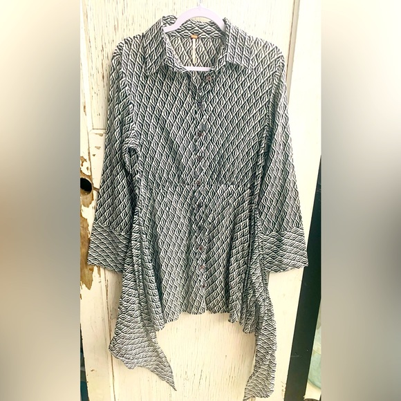 🖤FREE PEOPLE Wrap Dress-VERY Rare/Size small🖤🖤NWOT. - Picture 3 of 6